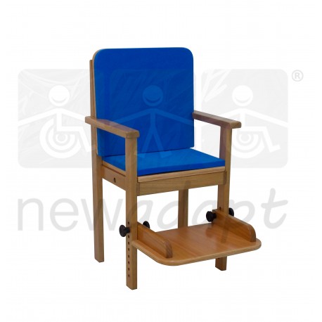 Cadeira Adapt E.V.A para favorecer um melhor posicionamento da criança